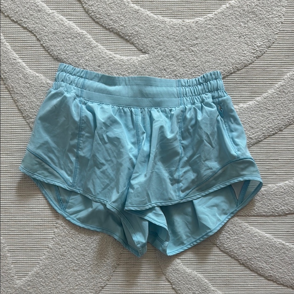 Hotty hot 2.5 inch low rise shorts